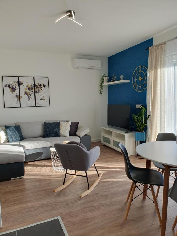 Apartment Marlena Mokosica Exterior photo